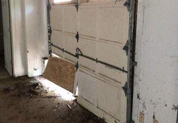 Garage Door Panel Replacement - Klahanie